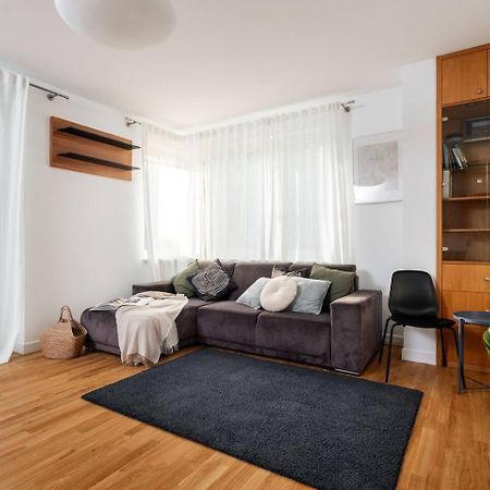 Superb Czerska Family Apartment Varşovia Exterior foto