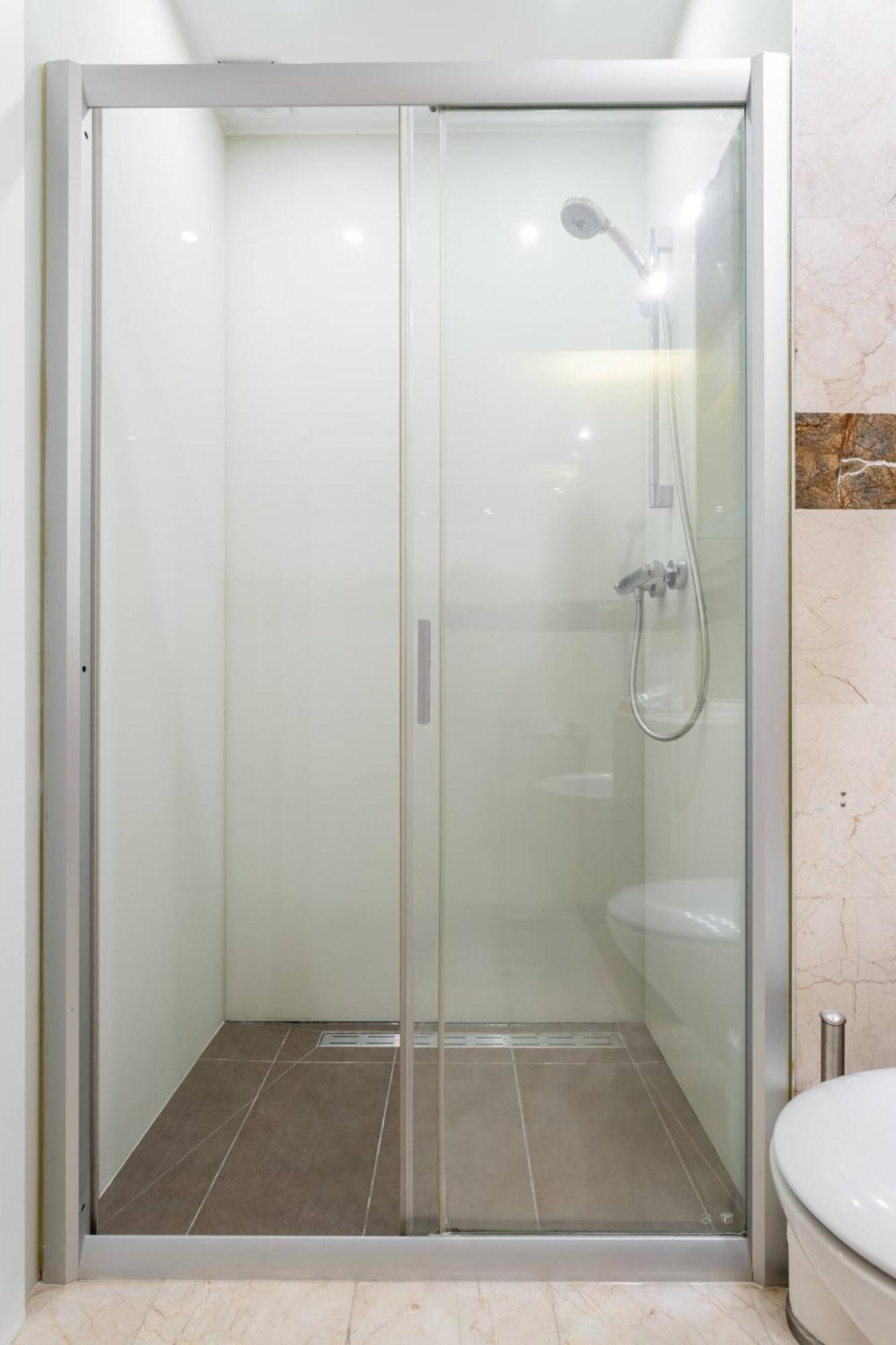 Superb Czerska Family Apartment Varşovia Exterior foto